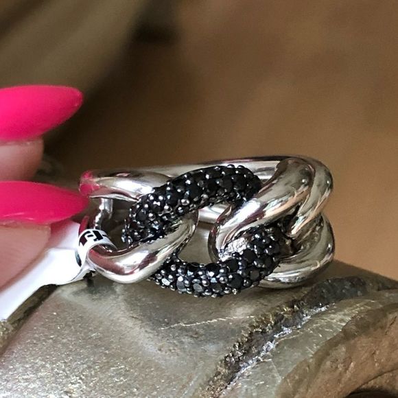 NWT Swarovski Sterling Silver and Black Crystal Link Ring - Picture 10 of 13